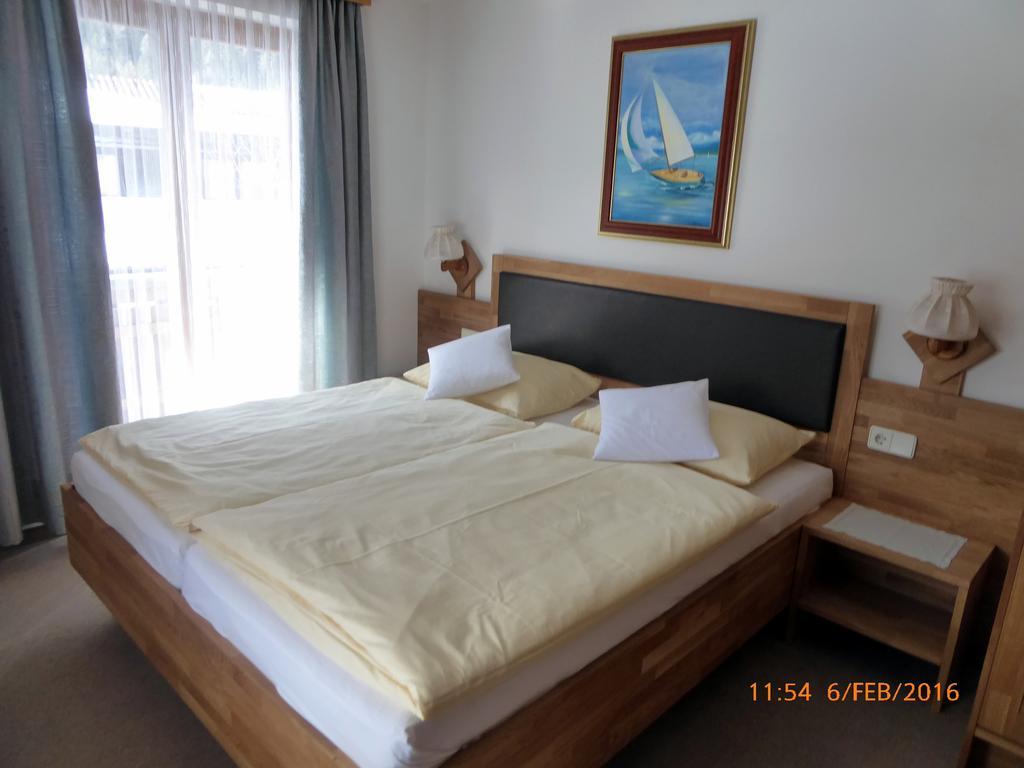 Gaestehaus Truskaller Otel Mallnitz Oda fotoğraf