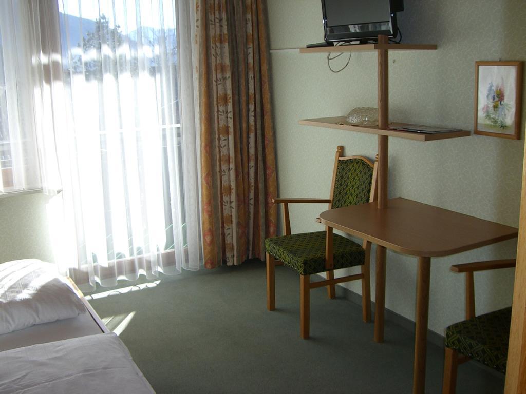 Gaestehaus Truskaller Otel Mallnitz Oda fotoğraf